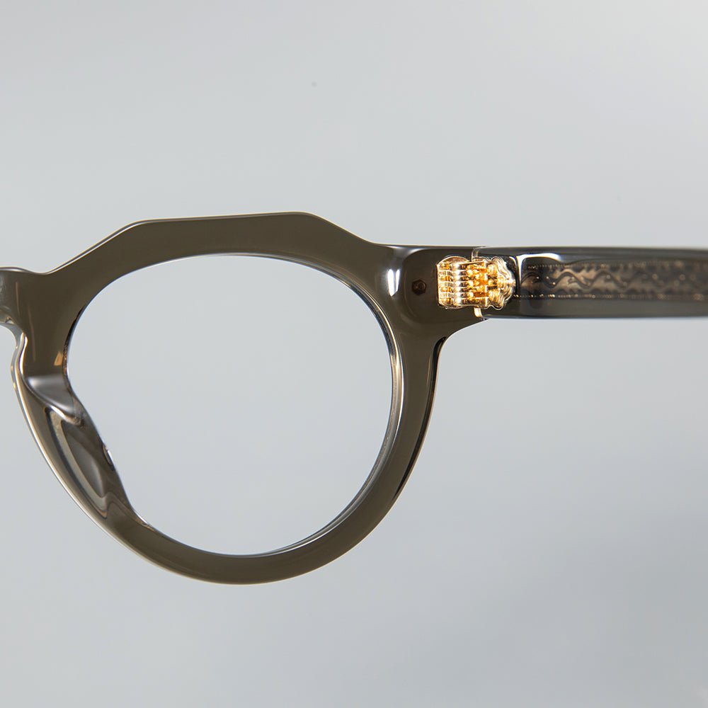 Donahugh-eyeglasses-Oliver