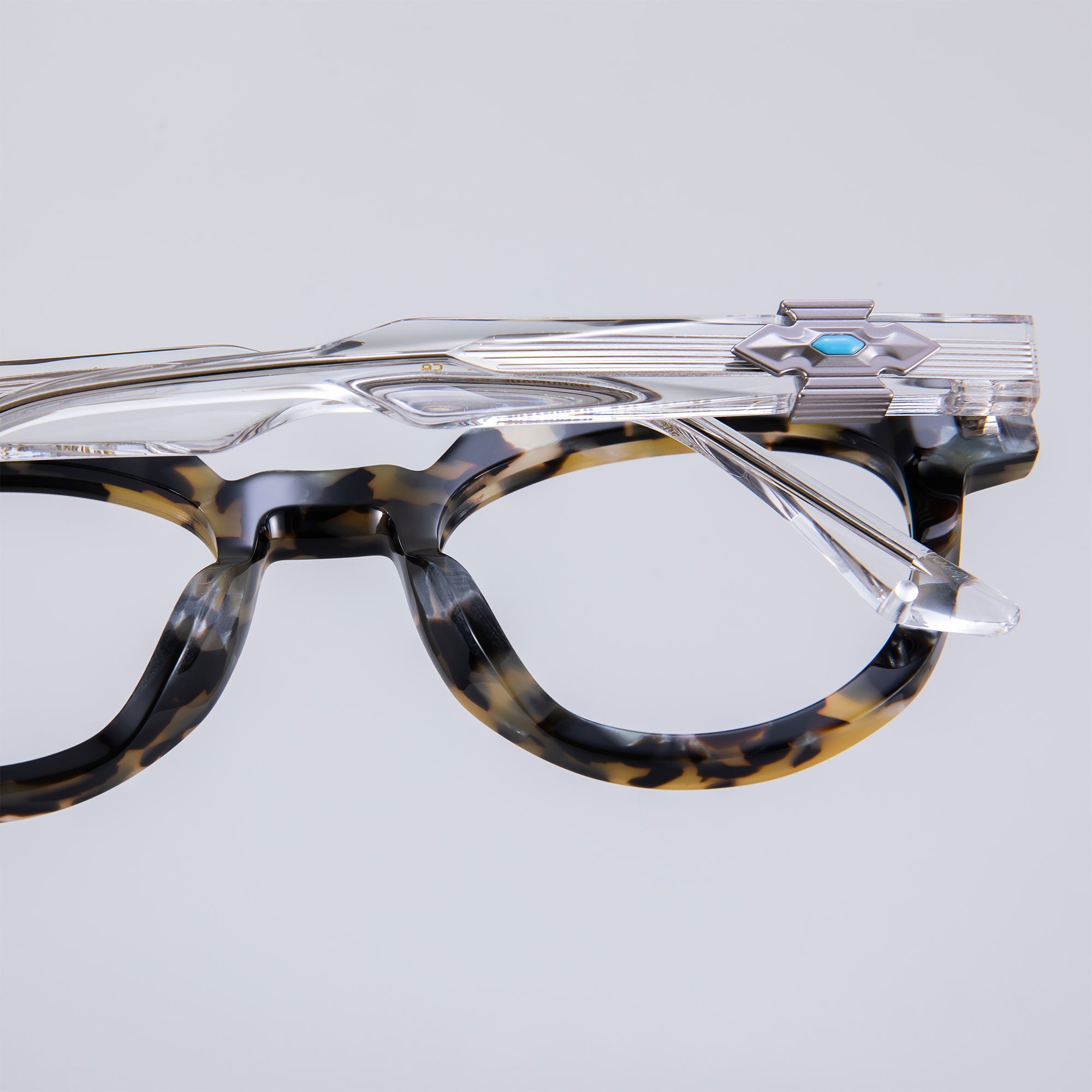 Donahugh-eyeglasses-tortoise
